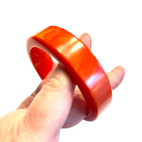 Vintage orange creamsicle Bakelite bangle bracelet cream swirl sliced tested - Picture 6 of 6